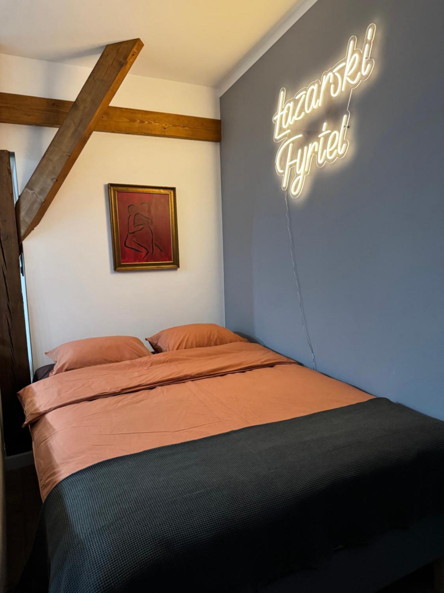 Fyrtel Apartament